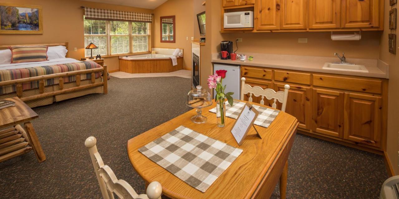Hawk Valley Retreat & Cottages Galena Εξωτερικό φωτογραφία